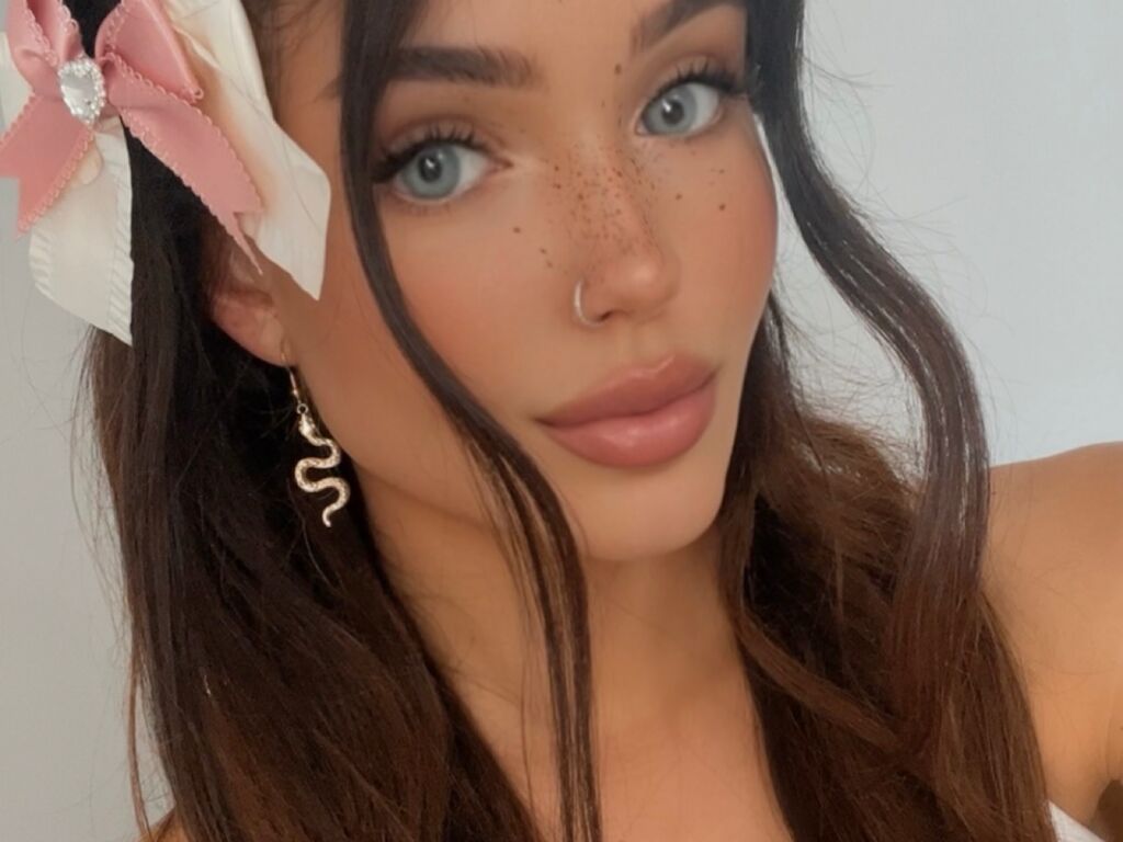 Bella Sophia Sky